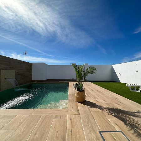 Sumatra Chalet Chiclana de la Frontera Εξωτερικό φωτογραφία