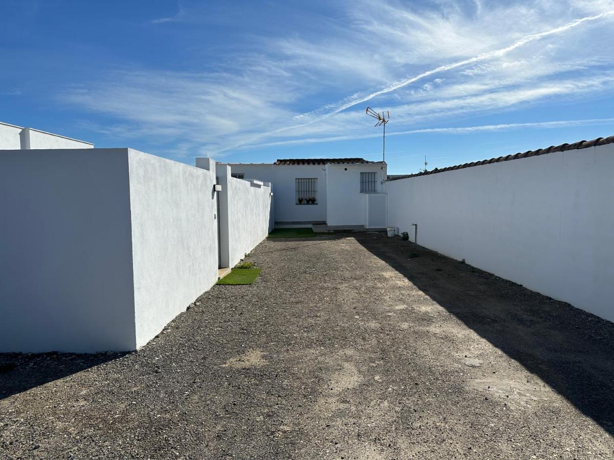 Sumatra Chalet Chiclana de la Frontera Εξωτερικό φωτογραφία