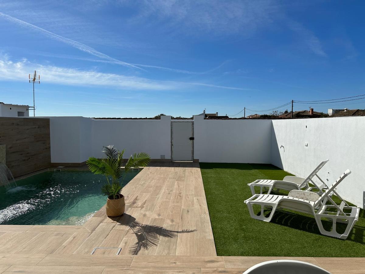 Sumatra Chalet Chiclana de la Frontera Εξωτερικό φωτογραφία
