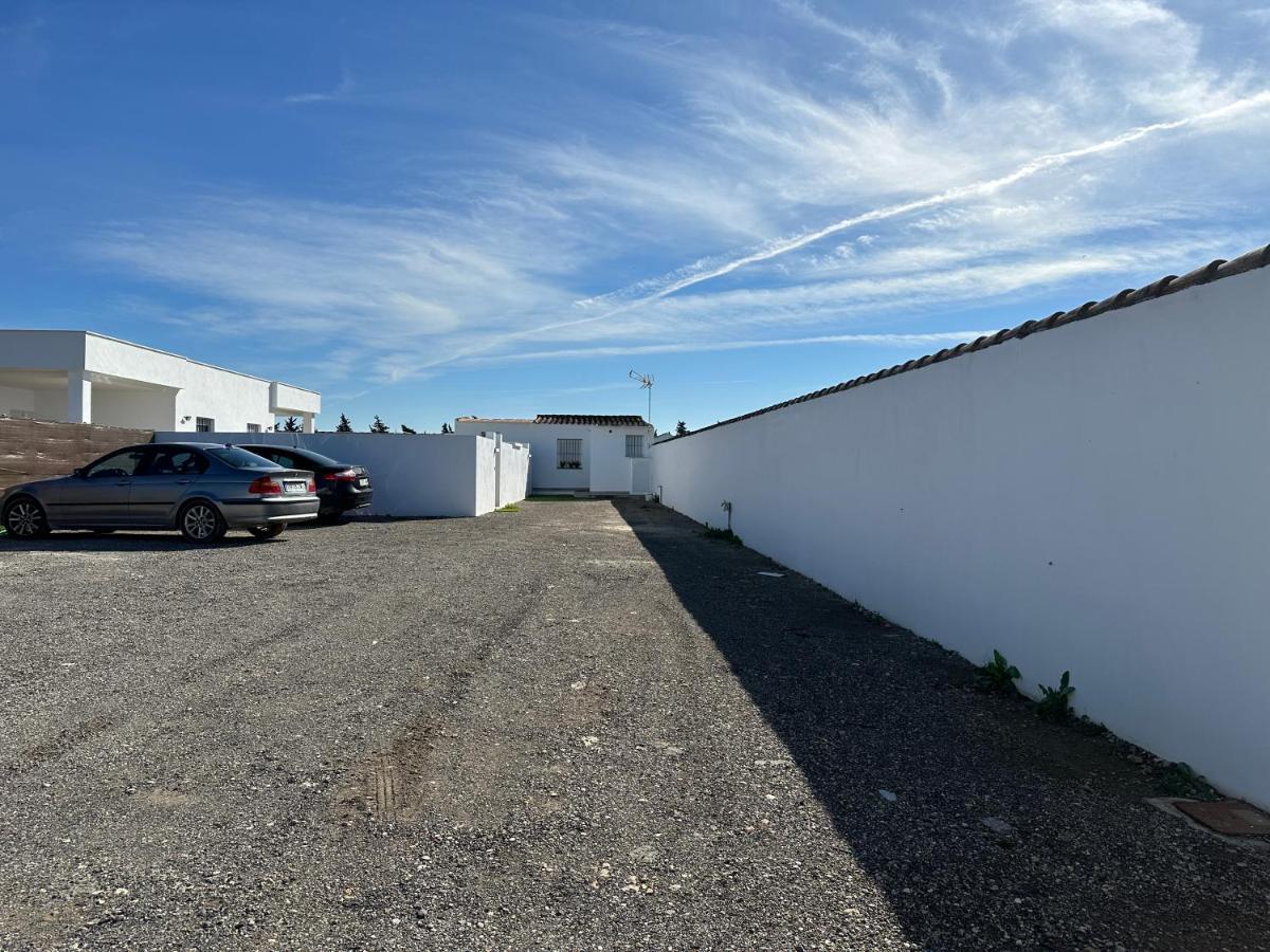 Sumatra Chalet Chiclana de la Frontera Εξωτερικό φωτογραφία